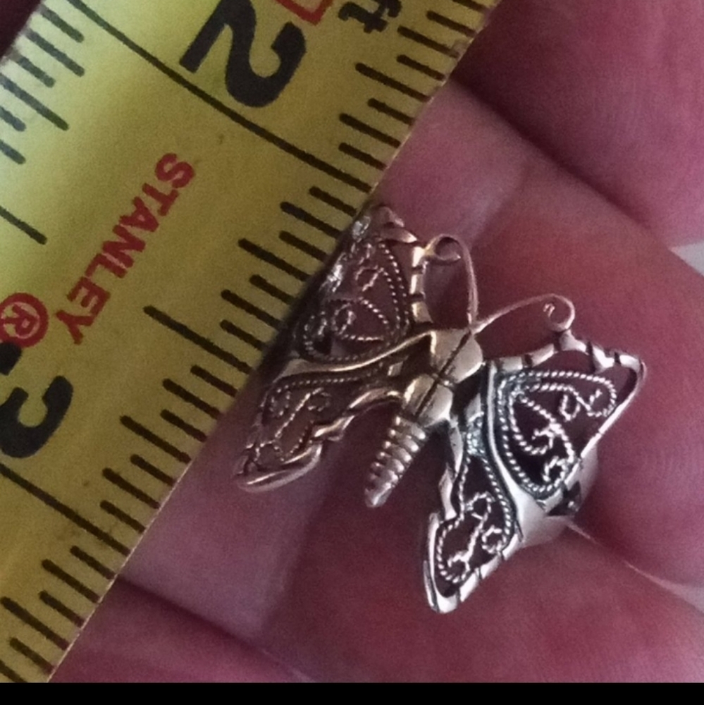 Ring Sz9 sterling silver butterfly ring